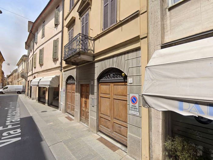 Casa con 6 locali in vendita in Via Francesco Robolotti, Centro, Cremona