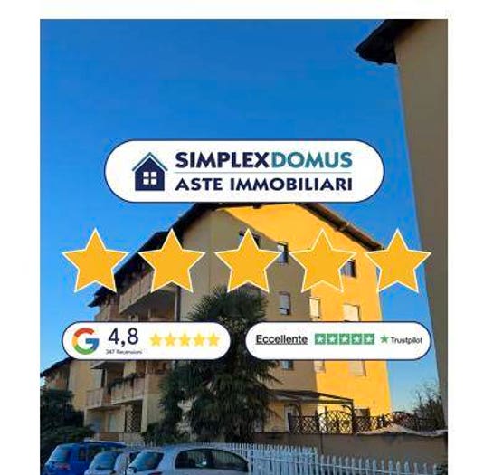 Appartamento trilocale in vendita in Mora e Gibin, Centro, Borgomanero