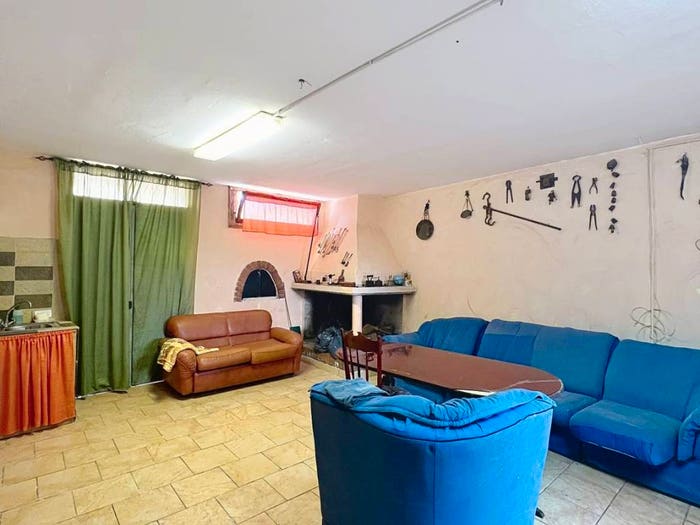 Casa con 6 locali in vendita in Via Enrico Berlinguer, Usini