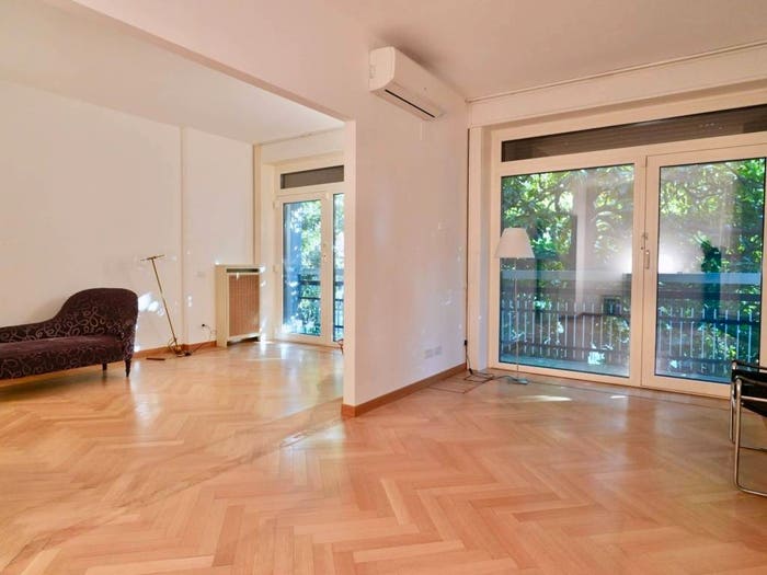 Appartamento con 5 locali in vendita in Viale Romagna, Città Studi, Milano