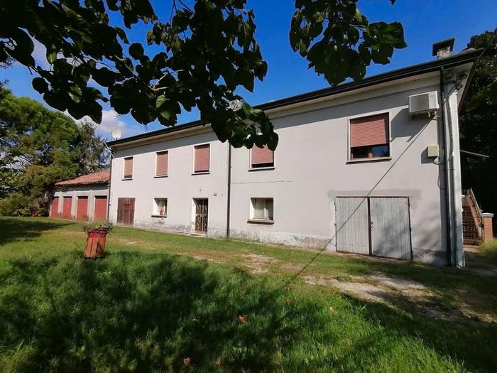 Casa con 6 locali in vendita in Via San Lorenzo, Migliarino, Fiscaglia