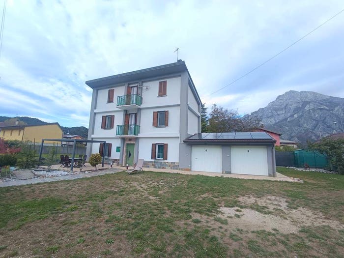 Casa con 6 locali in vendita in Via Pietro Zorutti, Centro, Cavazzo Carnico