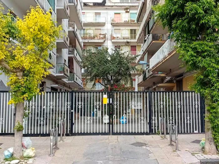 Appartamento quadrilocale in vendita in Via Napoli, Centro, Mugnano di Napoli