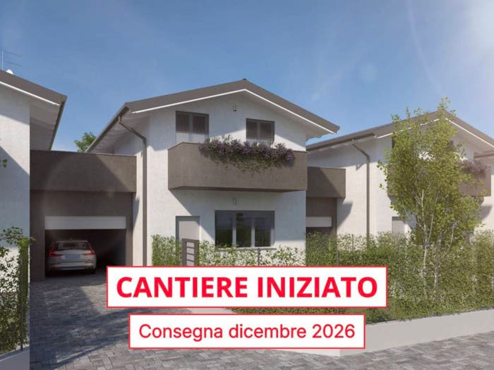 Casa quadrilocale in vendita in Via Arturo Toscanini, Centro, Guanzate