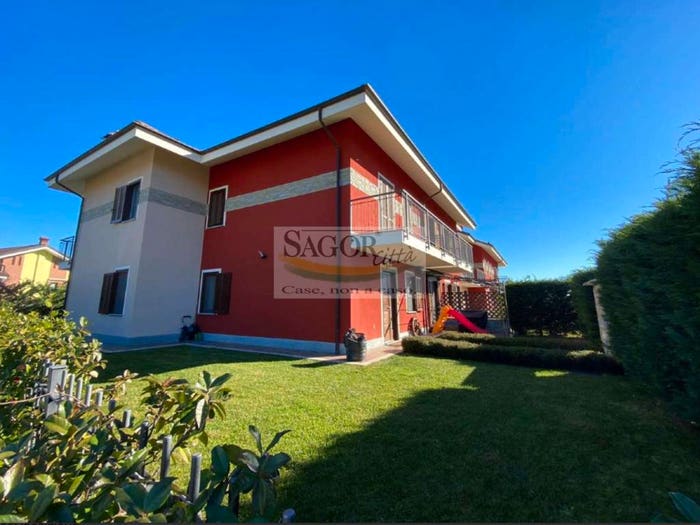 Appartamento quadrilocale in vendita in Strada Caffaro, Centro, Bricherasio