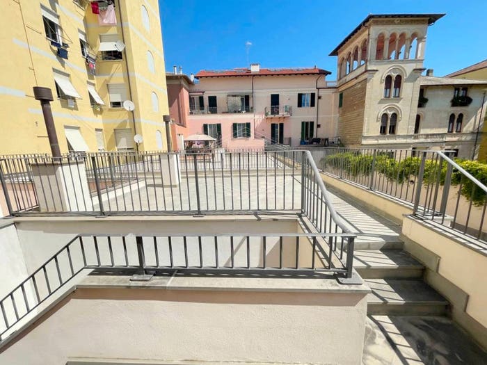 Appartamento trilocale in vendita in Via dei Mille, Centro, Albenga