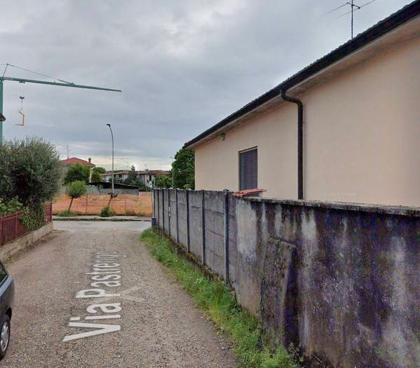 Appartamento trilocale in vendita in Via Pastrengo, Casterno, Robecco sul Naviglio