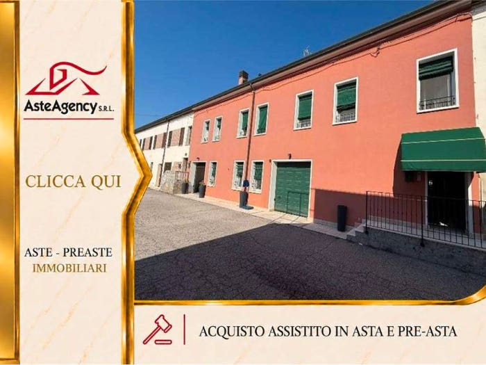 Appartamento con 5 locali in vendita in Via maffei, Centro, Stienta