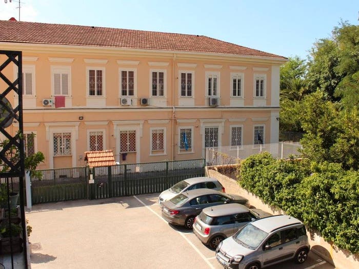 Appartamento quadrilocale in vendita in Via Diocleziano, Fuorigrotta, Napoli