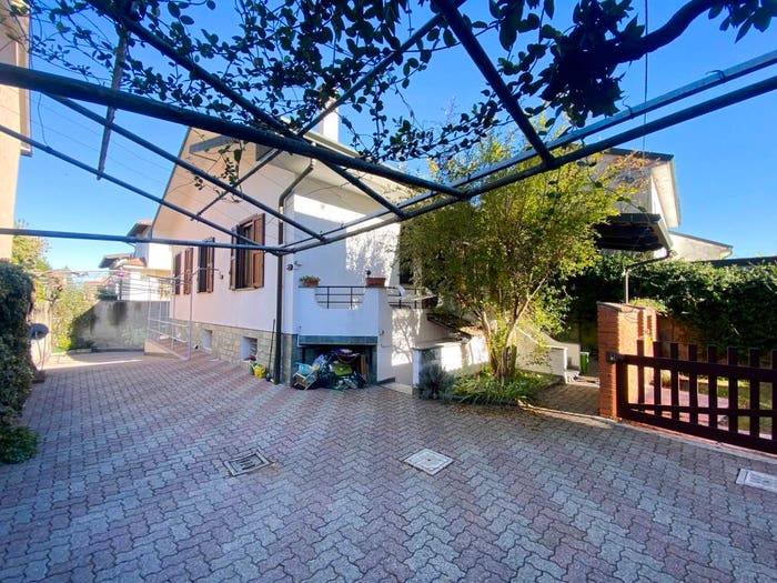 Casa trilocale in vendita in Via Asilo, Centro, Cornaredo