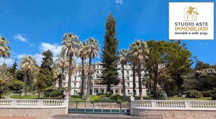 Appartamento bilocale in vendita in Corso Regina Margherita, Ospedaletti