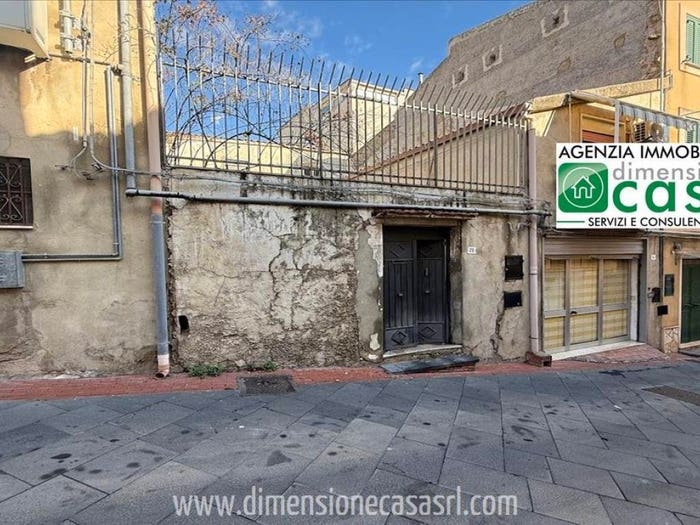 Casa quadrilocale in vendita in via baglio vassallo, Centro, San Cataldo