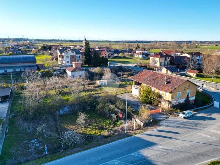 Casa con 6 locali in vendita in FRAZIONE MOLINI, Trinità