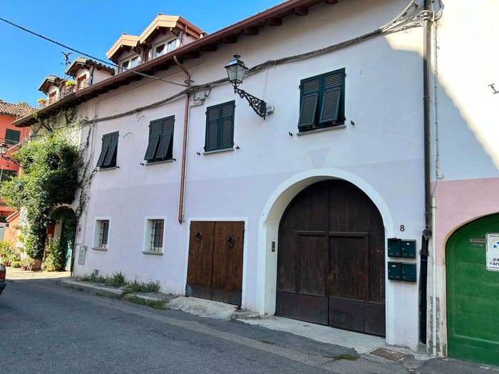 Casa con 6 locali in vendita in Vicolo De Giudici, Novi Ligure