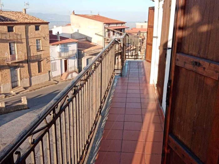 Appartamento trilocale in vendita in Via Giuseppe Mazzini, Centro, Spezzano Albanese