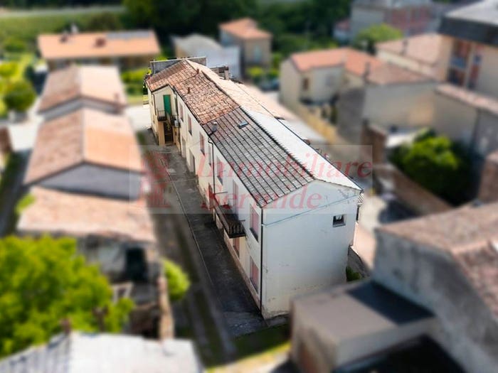 Casa con 5 locali in vendita in Vicolo Teatro, Sermide e Felonica