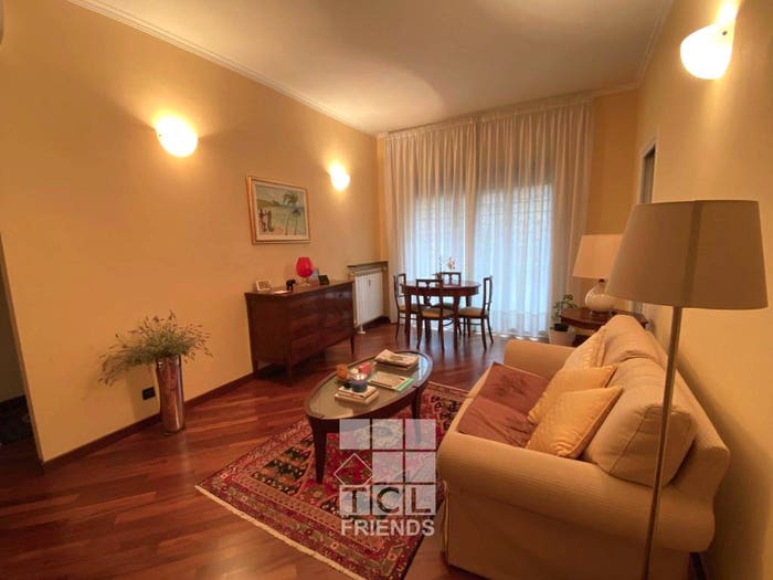 Appartamento trilocale in vendita in Via Bottini, Sturla, Genova