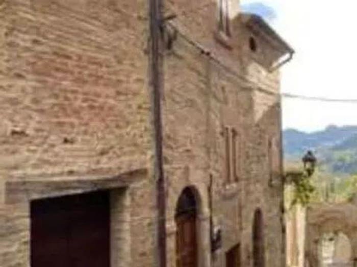 Appartamento con 6 locali in vendita in Via Pelasgi, Centro, Macerata Feltria