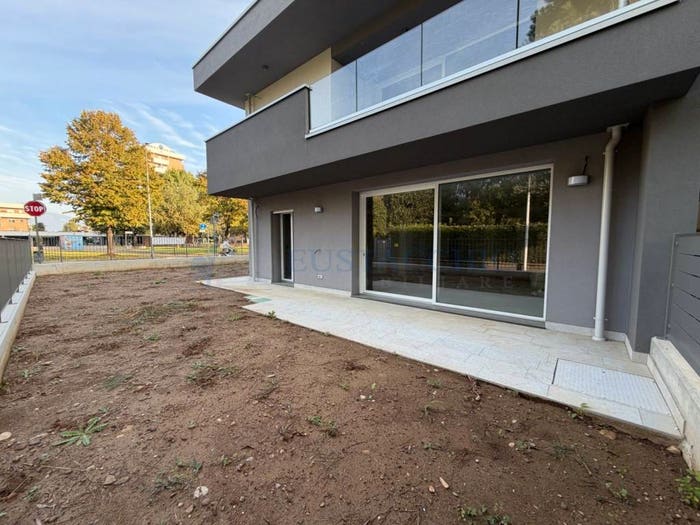 Appartamento quadrilocale in vendita in Via Roma, Centro, Treviolo