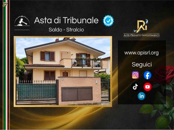 Appartamento trilocale in vendita in Via Don Colombano Baruffo, Centro, San Colombano al Lambro