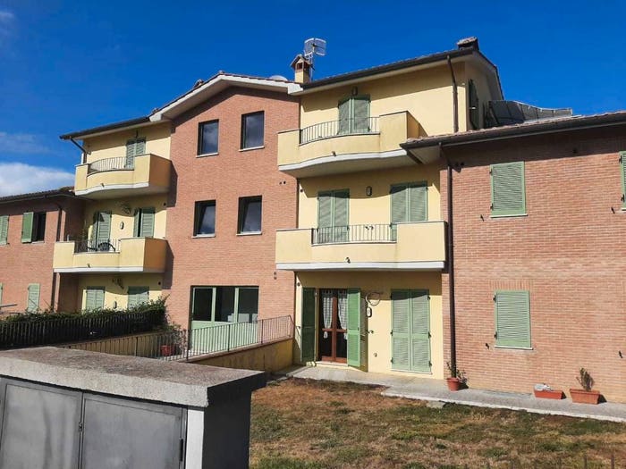 Appartamento con 5 locali in vendita in Via Agostino Carosi Arcangeli, Centro, Montecastrilli