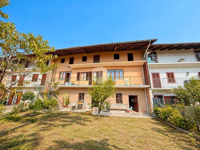 Casa con 6 locali in vendita in Via pianissoglio, Cascinette d'Ivrea