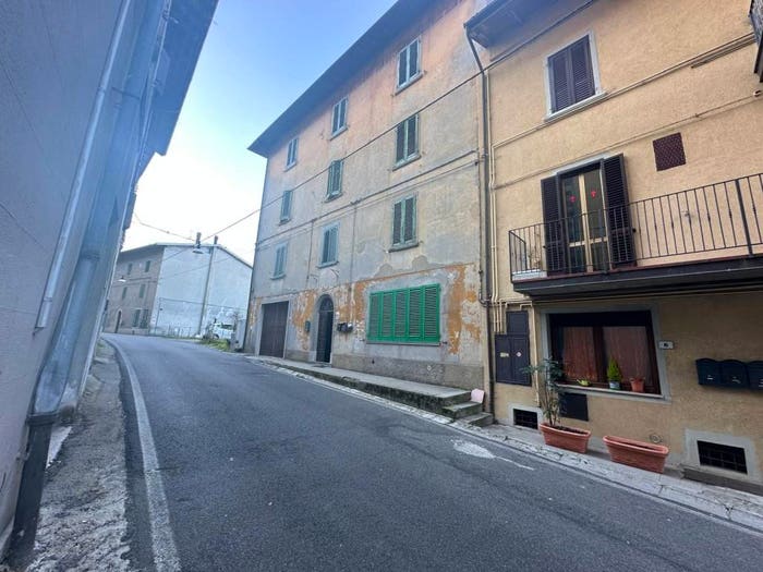 Appartamento con 5 locali in vendita in Via Padre S Mattei, Centro, Castiglione dei Pepoli