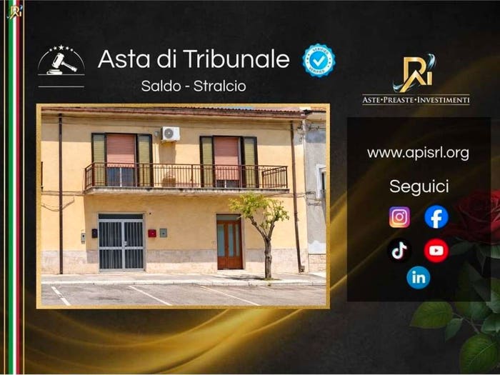 Appartamento quadrilocale in vendita in Via Provinciale, Ururi