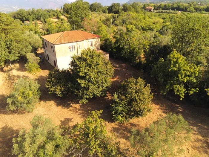 Casa quadrilocale in vendita in Via Colli, Cervaro