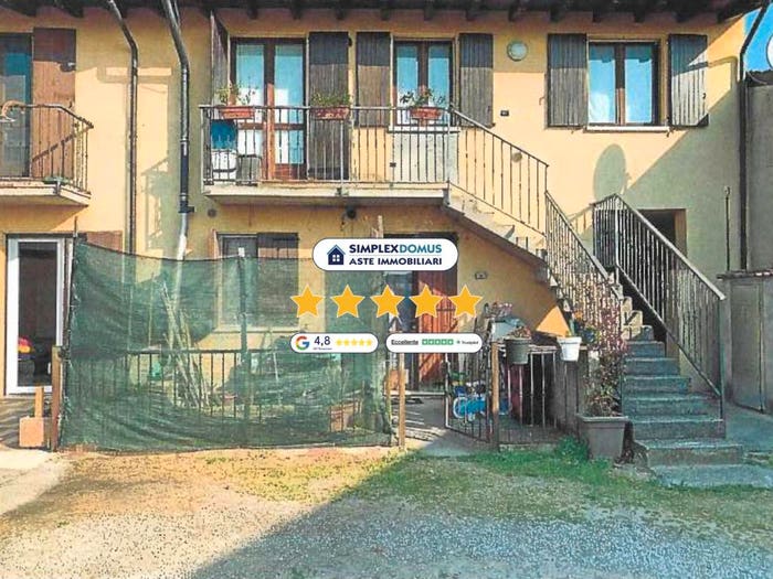 Appartamento quadrilocale in vendita in Contrada Casalpoglio, Casalpoglio, Castel Goffredo