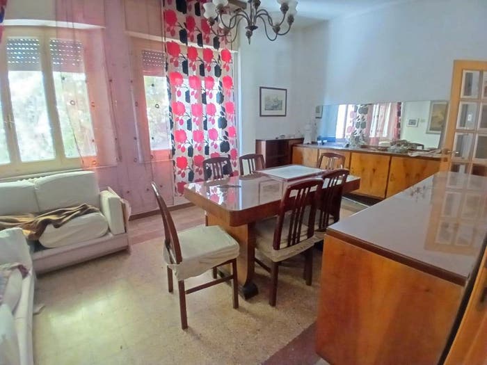 Appartamento con 6 locali in vendita in Via Francesco Rismondo, Adriatico, Ancona