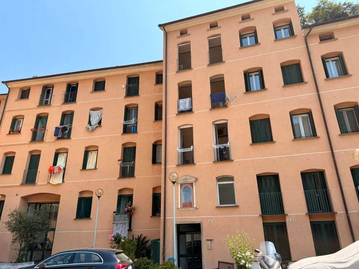 Appartamento con 5 locali in vendita in Via delle Fabbriche, Vesima Crevari, Genova