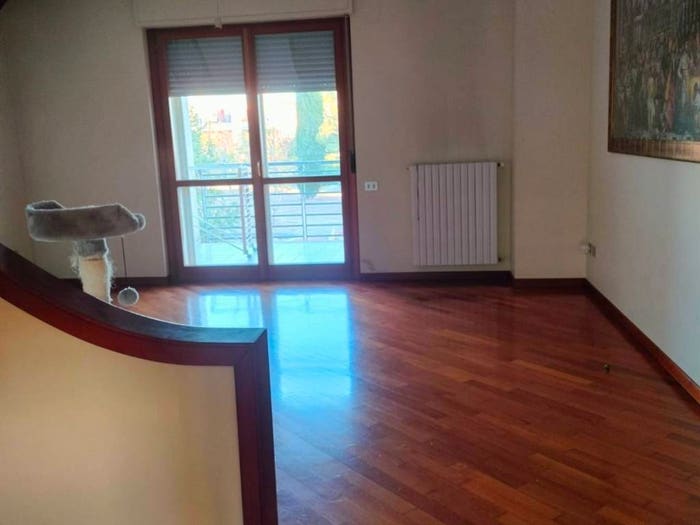 Appartamento quadrilocale in vendita in Viale Andrea Mantegna, La Martella, Matera