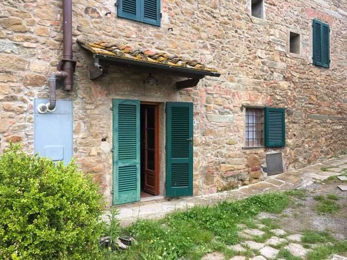 Casa con 5 locali in vendita in Via della Costituzione, Centro, Lamporecchio