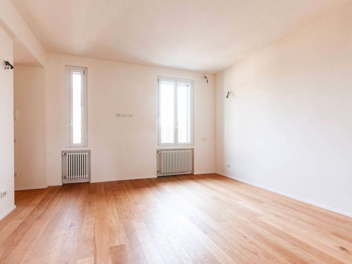 Appartamento trilocale in vendita in Via Carlo Farini, Farini, Milano
