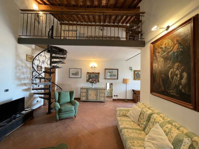 Appartamento con 5 locali in vendita in Monteroni d'Arbia