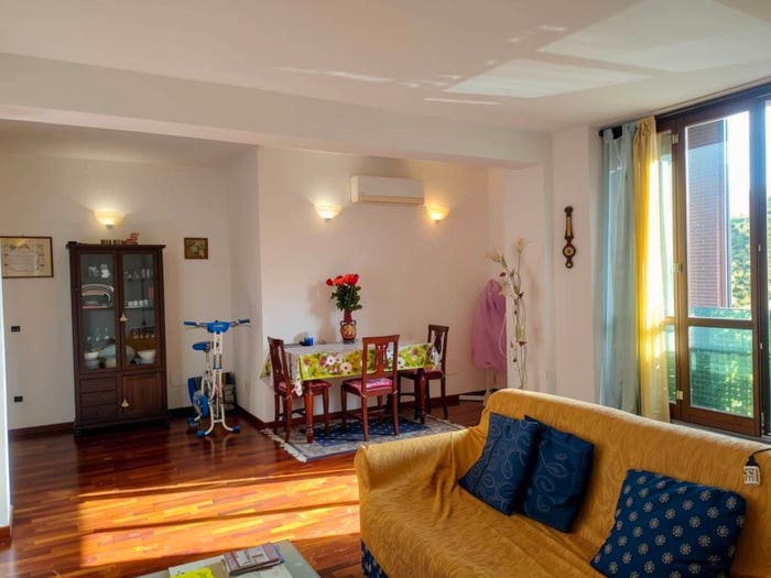 Appartamento trilocale in vendita in Via Del Casino, Quartiere Venezia, Livorno