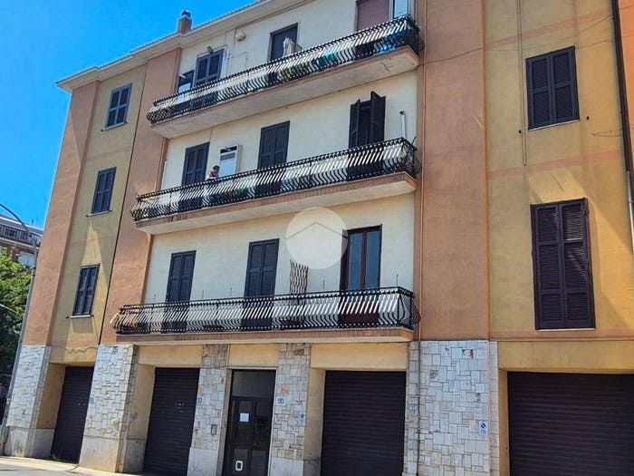 Appartamento trilocale in vendita in Via Giacomo Puccini, Pratillo, Frosinone