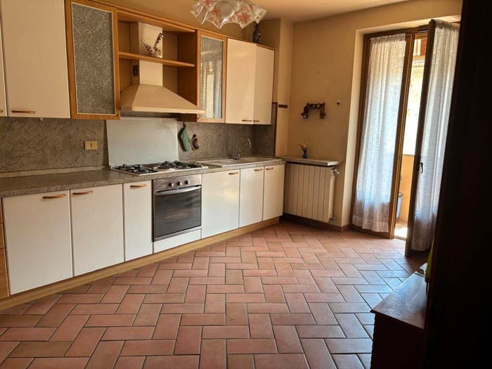 Appartamento quadrilocale in vendita in Centro, Cozzo