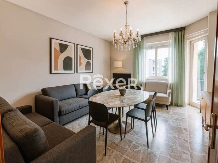 Appartamento trilocale in vendita in Via Isonzo, Centro, Loano