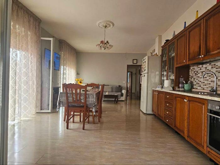 Appartamento trilocale in vendita in Via enea, Montesarchio