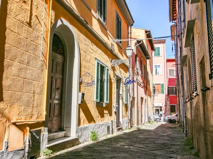 Casa con 6 locali in vendita in Via del Cuore, San Francesco, Pisa