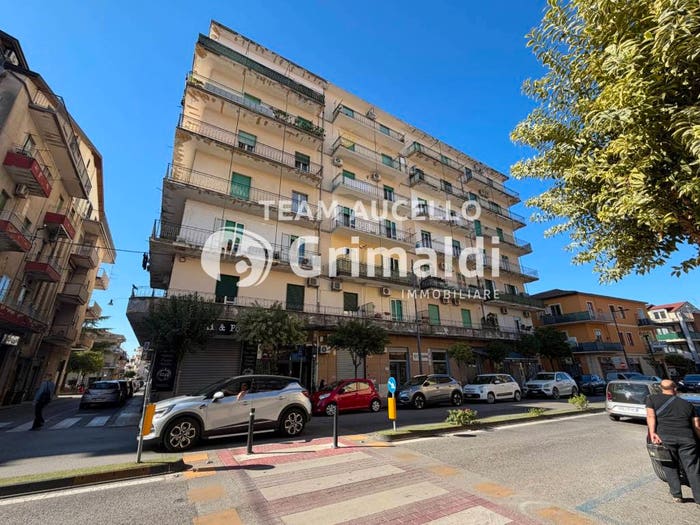 Appartamento bilocale in vendita in Via Cesare Battisti, Centro, Bellizzi