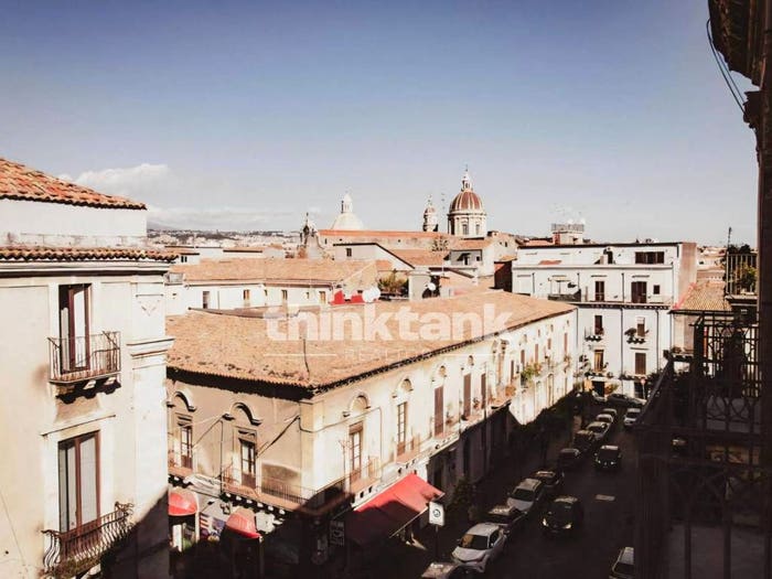 Appartamento con 6 locali in vendita in Via Plebiscito, Domenico Tempio Porto, Catania