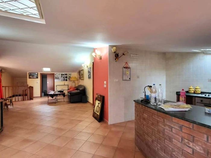 Appartamento quadrilocale in vendita in Via Castel del Monte, Castel del Monte, Andria