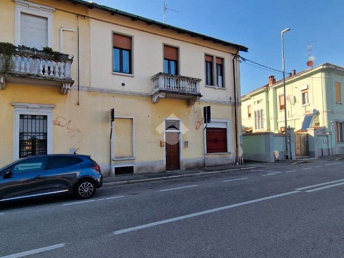Casa bilocale in vendita in Via Tiro a Segno, Madonna in Campagna, Gallarate