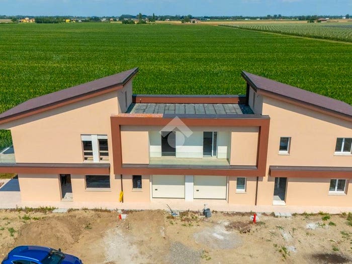 Casa quadrilocale in vendita in Via Bassa Inferiore, Malalbergo