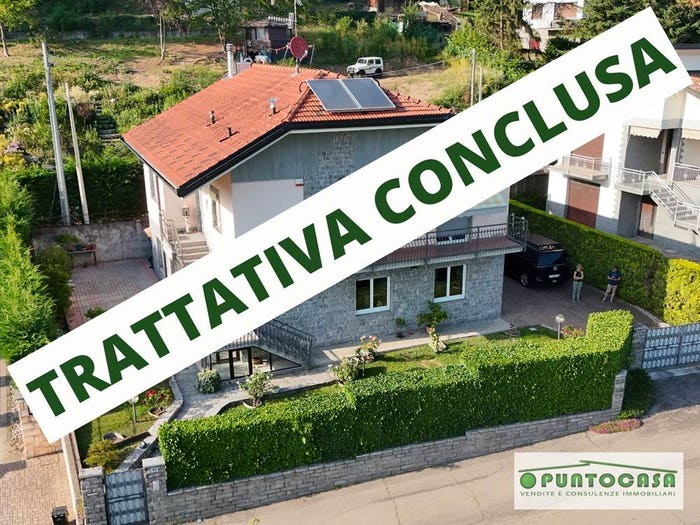 Casa con 6 locali in vendita in Via Ruggero Leoncavallo, Saltrio