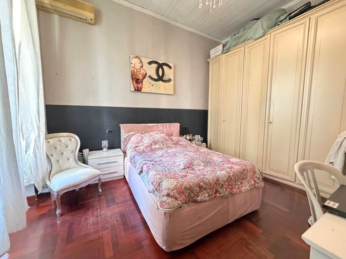 Appartamento trilocale in vendita in Via della Libertà, Foce, Genova
