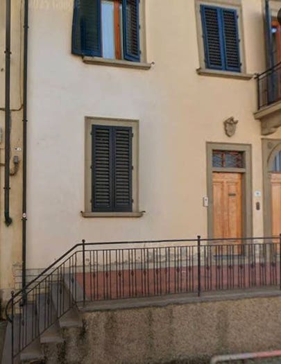 Appartamento con 6 locali in vendita in Lungarno Bruno Buozzi, Centro, Lastra a Signa